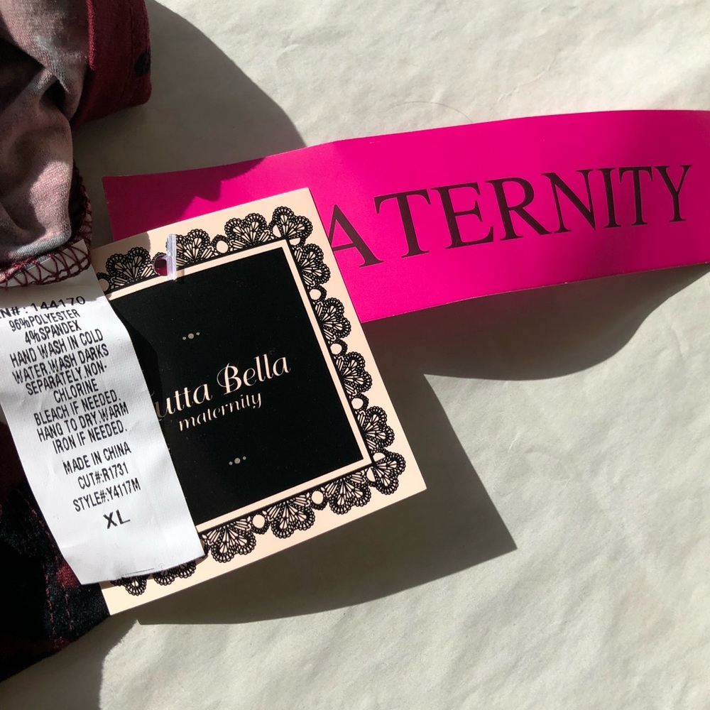 Maternity Shirt Bundle - Picture 4 of 8